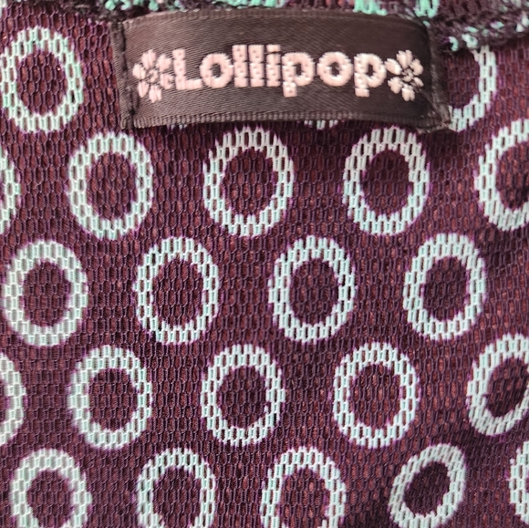 LOLLIPOP Dot Top, V-Neckline, Cinch Waist, Green Dots, Black, W 12.5", L 29" - Picture 3 of 3